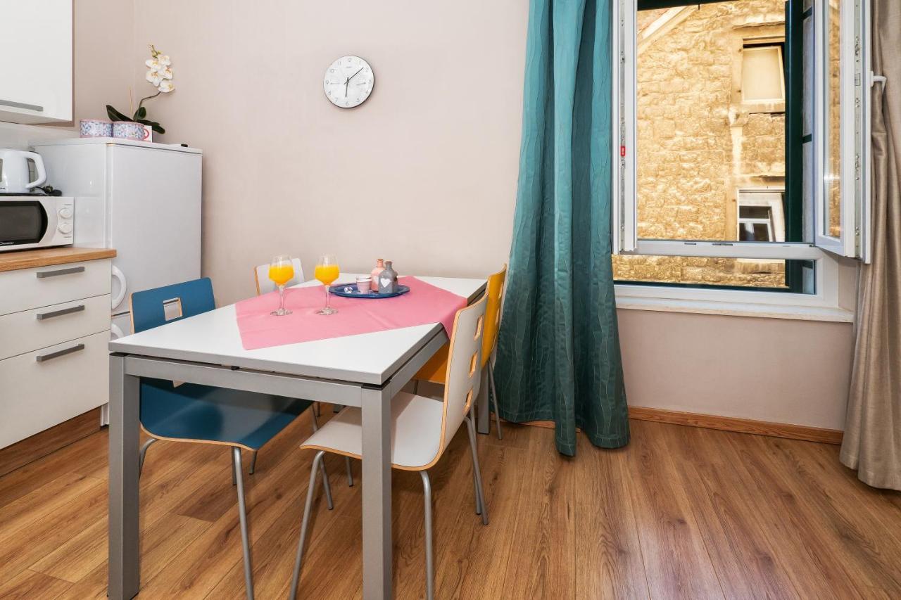 Apartment Queen Teuta In The Heart Of Split Historical Heritage Ngoại thất bức ảnh